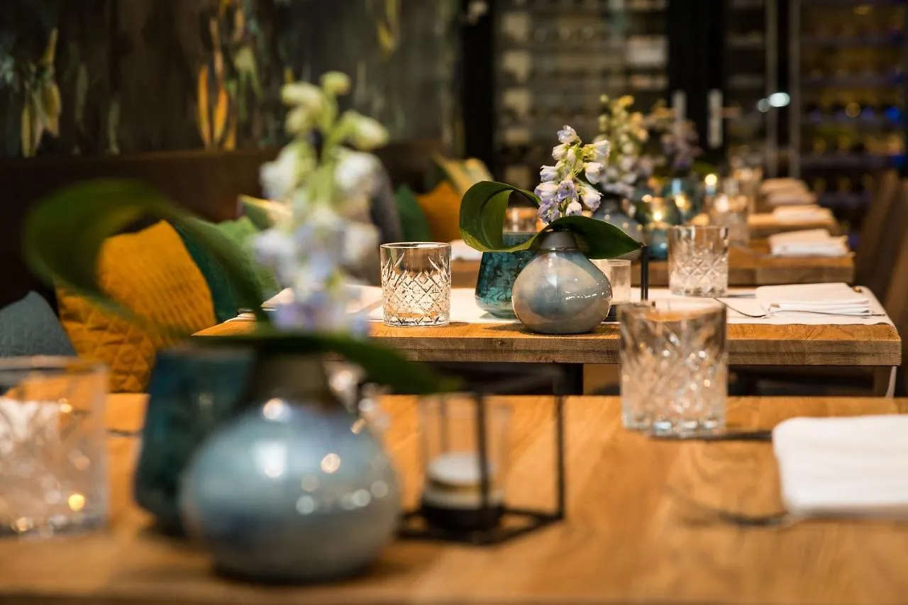 Van der Valk Hotel Stein Urmond 4*,  Nederland